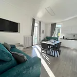 Belvedere 229 Lakeview
